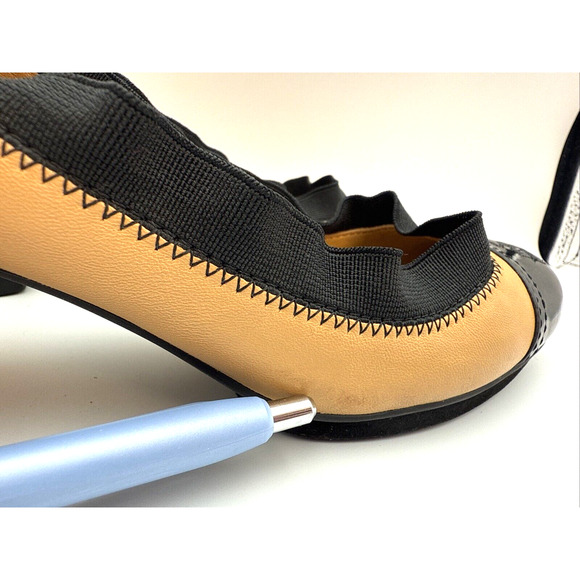 Tory Burch Black and Tan Heels Size 7 - Picture 3 of 12